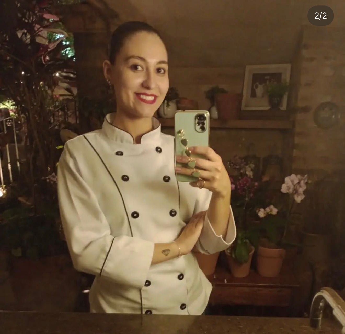 Cris - Proprietária da Doce Encanto Minutti